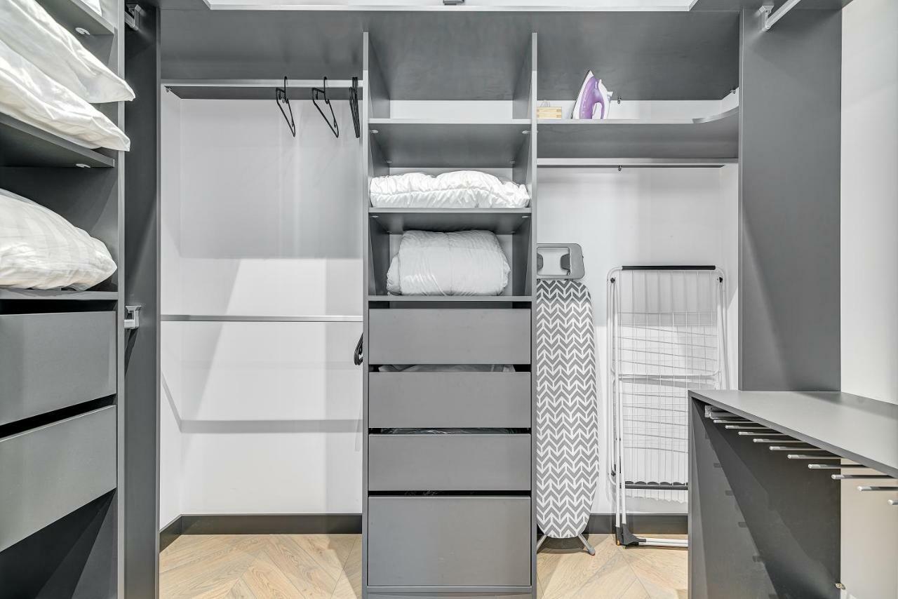 Happy Inn Presidential, Self Check-In, Parking In The Underground Garage VNO Exteriér fotografie