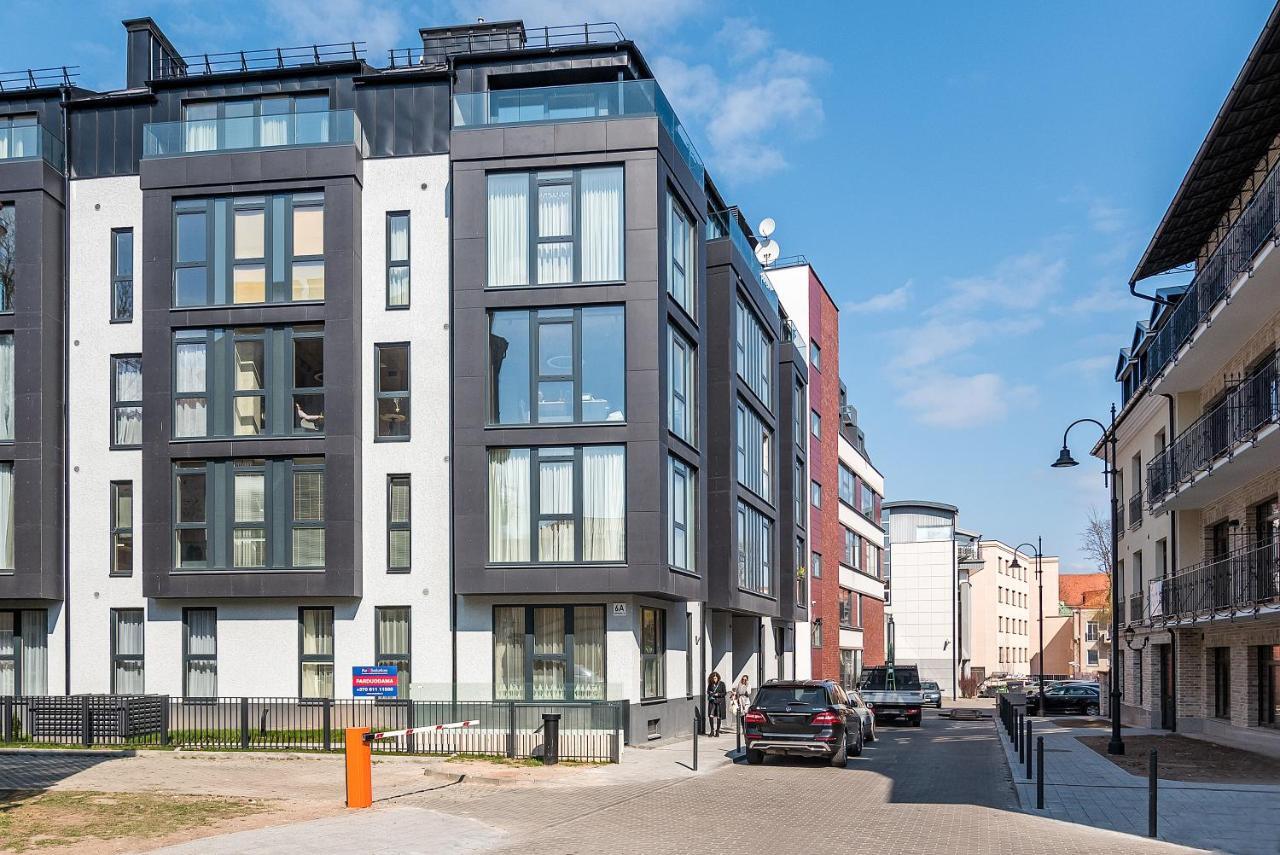 Happy Inn Presidential, Self Check-In, Parking In The Underground Garage VNO Exteriér fotografie